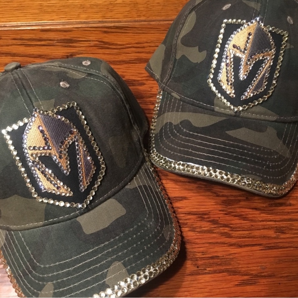 Camo Rhinestone Embellished Baseball Cap - Green